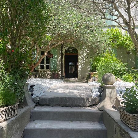 La Fugue, Demeure Historique Proche De Uzes,Nimes,Cevennes Hotel Brignon Bagian luar foto