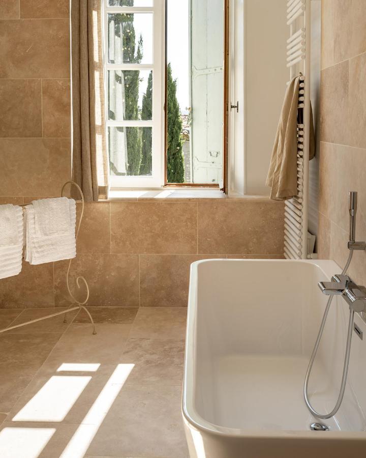 La Fugue, Demeure Historique Proche De Uzes,Nimes,Cevennes Hotel Brignon Bagian luar foto