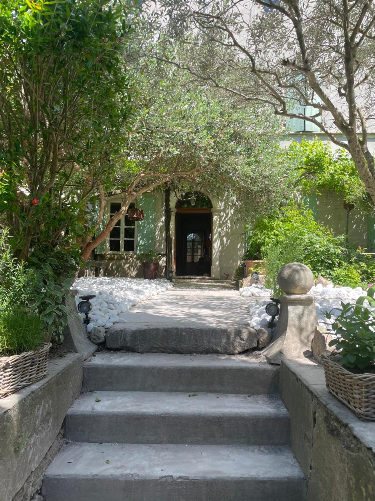 La Fugue, Demeure Historique Proche De Uzes,Nimes,Cevennes Hotel Brignon Bagian luar foto